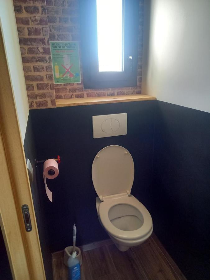 Villa COSY-LOFT Industriel , jacuzzi , WIFI , 6 personnes max à Aigues-Vives  Extérieur photo